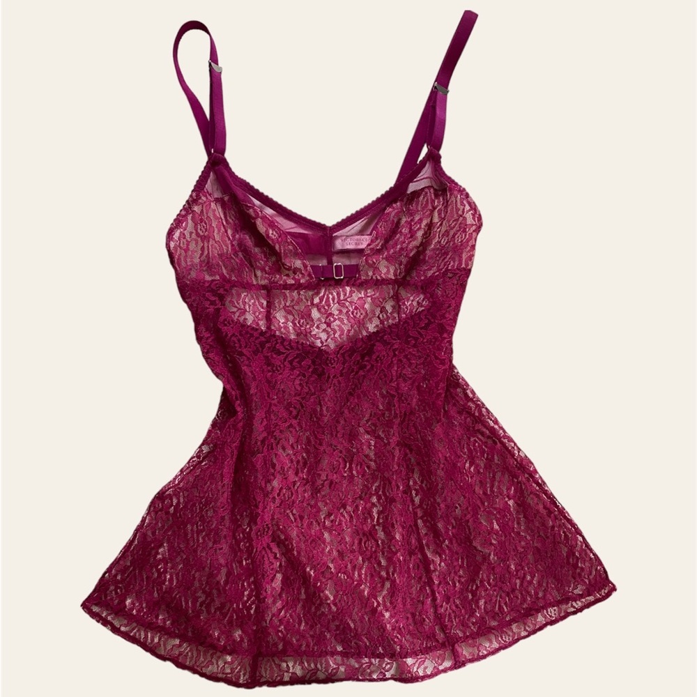 victoria’s secret 2000s sheer/lace chemise🌺